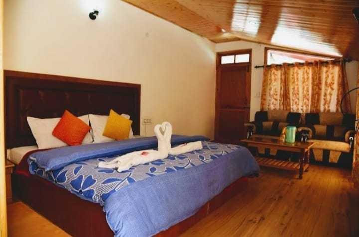 Himalayan Palace Hotel Manali  Exterior photo