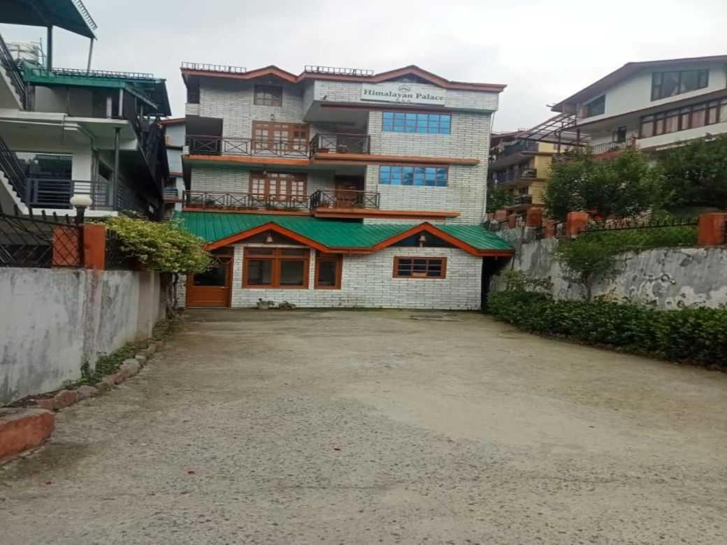 Himalayan Palace Hotel Manali  Exterior photo